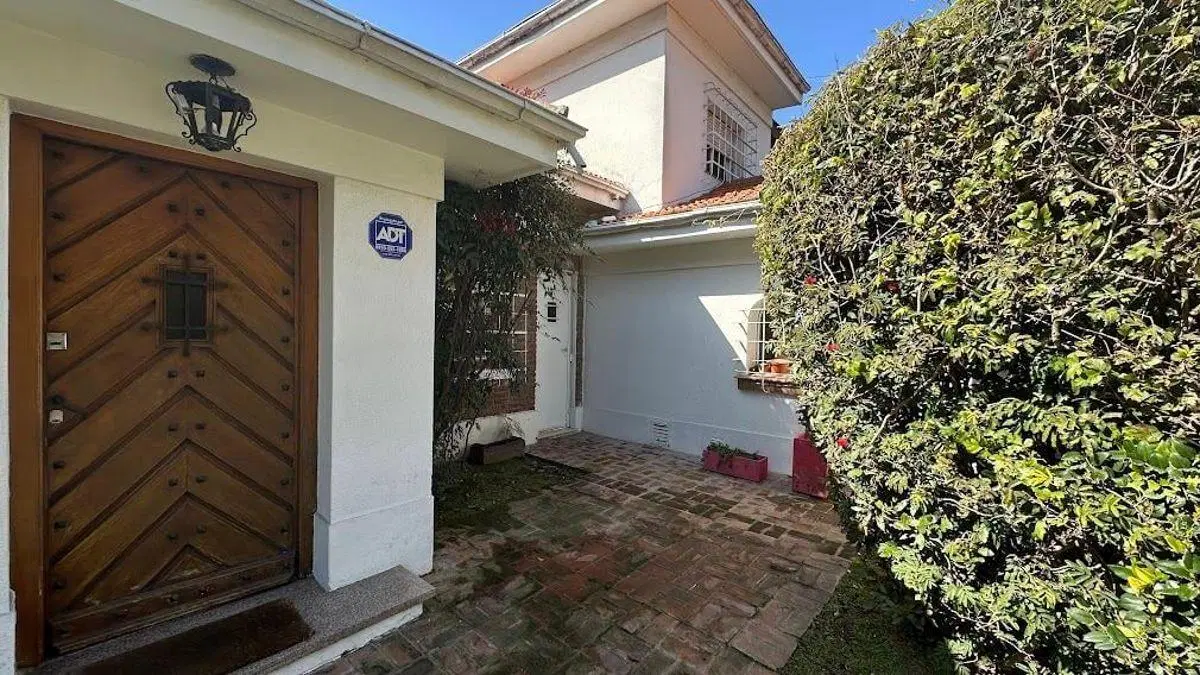 SUSPENDIDA - Martínez - Casa Sobre Lote de 468 m² en Venta. 3