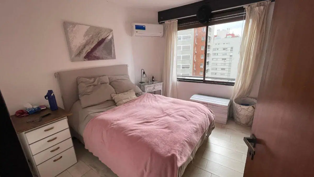 Olivos, La Isla . Muy buen 3 ambientes con cochera en VENTA 5