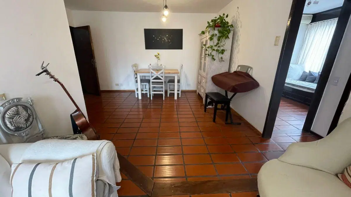 Olivos, La Isla . Muy buen 3 ambientes con cochera en VENTA 4