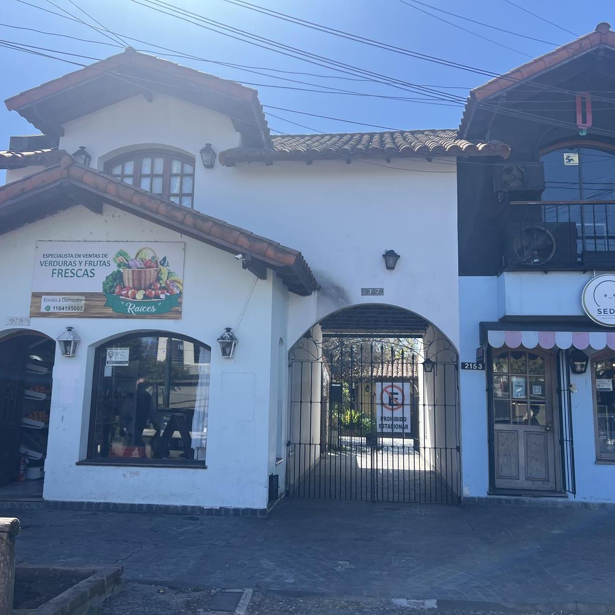 USO COMERCIAL EN LA HORQUETA