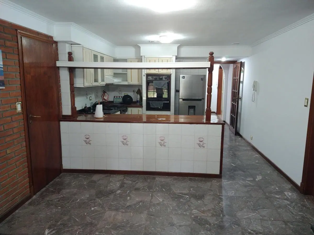 Casa en ALQUILER ANUAL 3