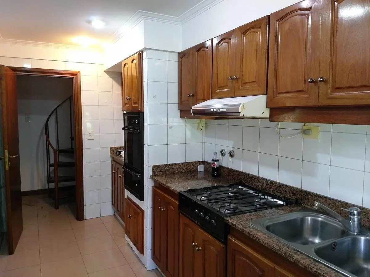 Alquiler casa La Horqueta/ Bº cerrado 2