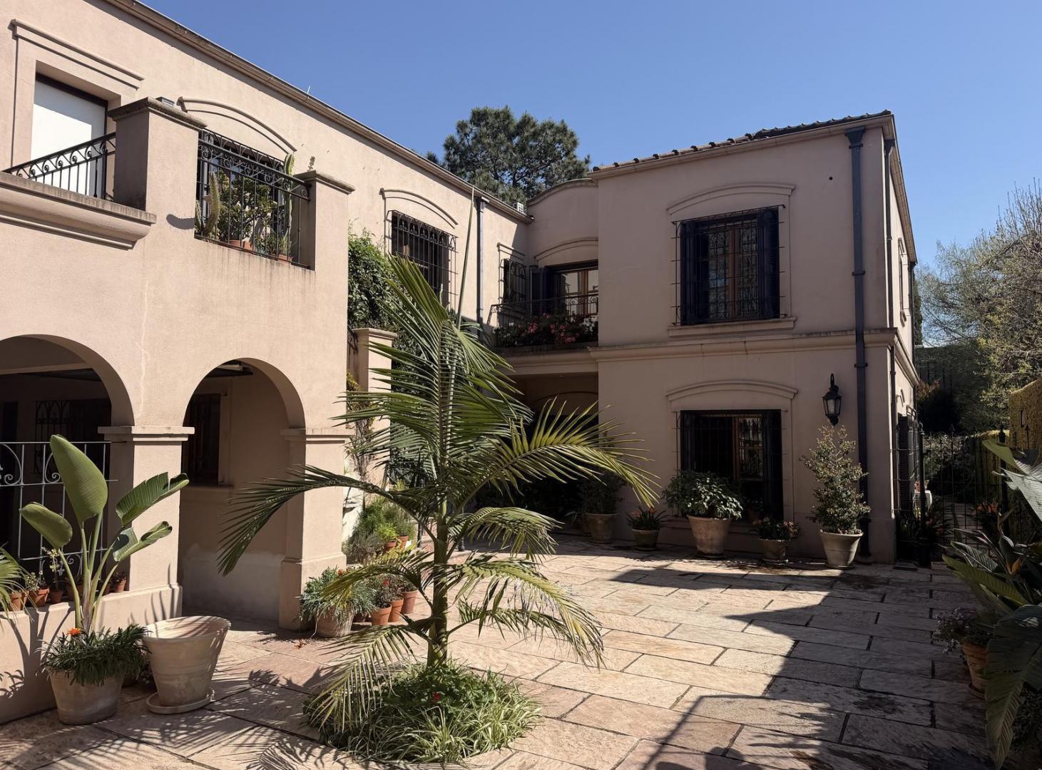 Foto de Impecabe ingreso venta casa en La Horqueta, imagen 2