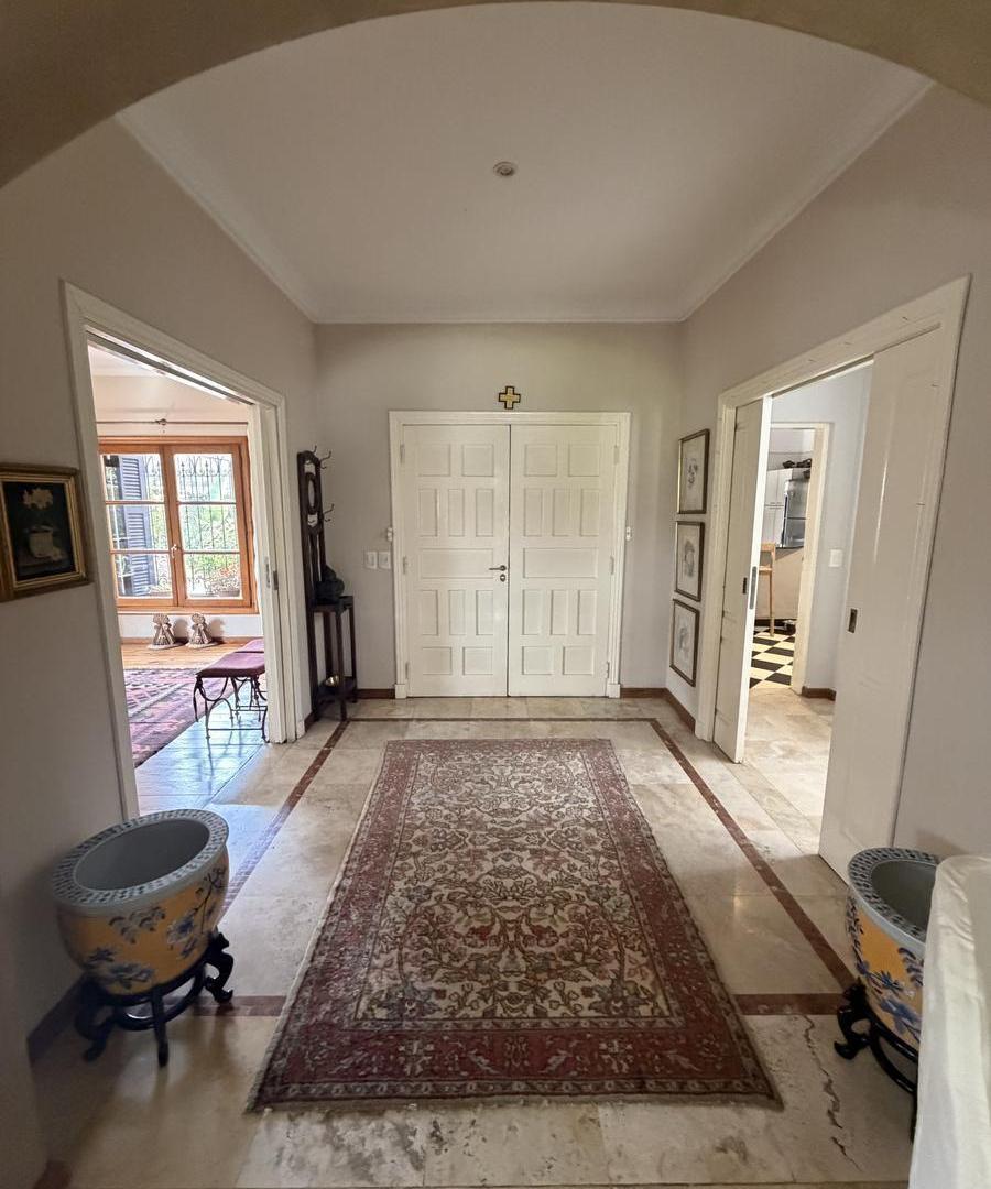 Foto de Impecabe ingreso venta casa en La Horqueta, imagen 2
