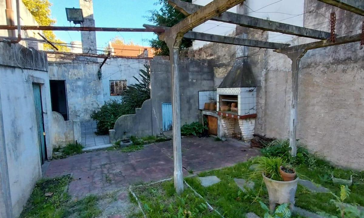 Casa Para Reciclar o Ideal Emprendimiento - Lomas Oeste 4