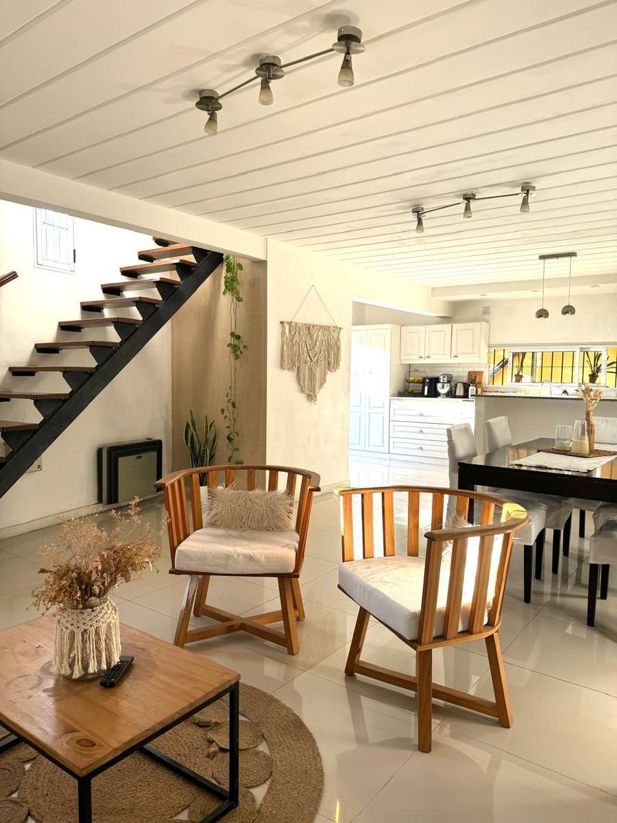 Duplex 3 ambientes - Temperley Este
