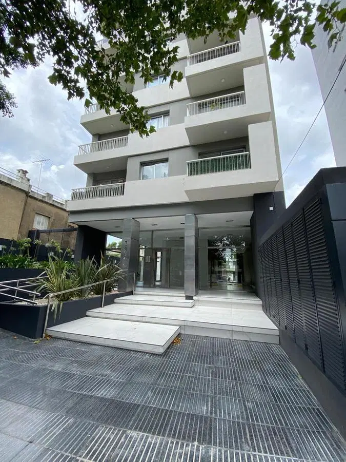 Departamento - Lomas de Zamora Este 2