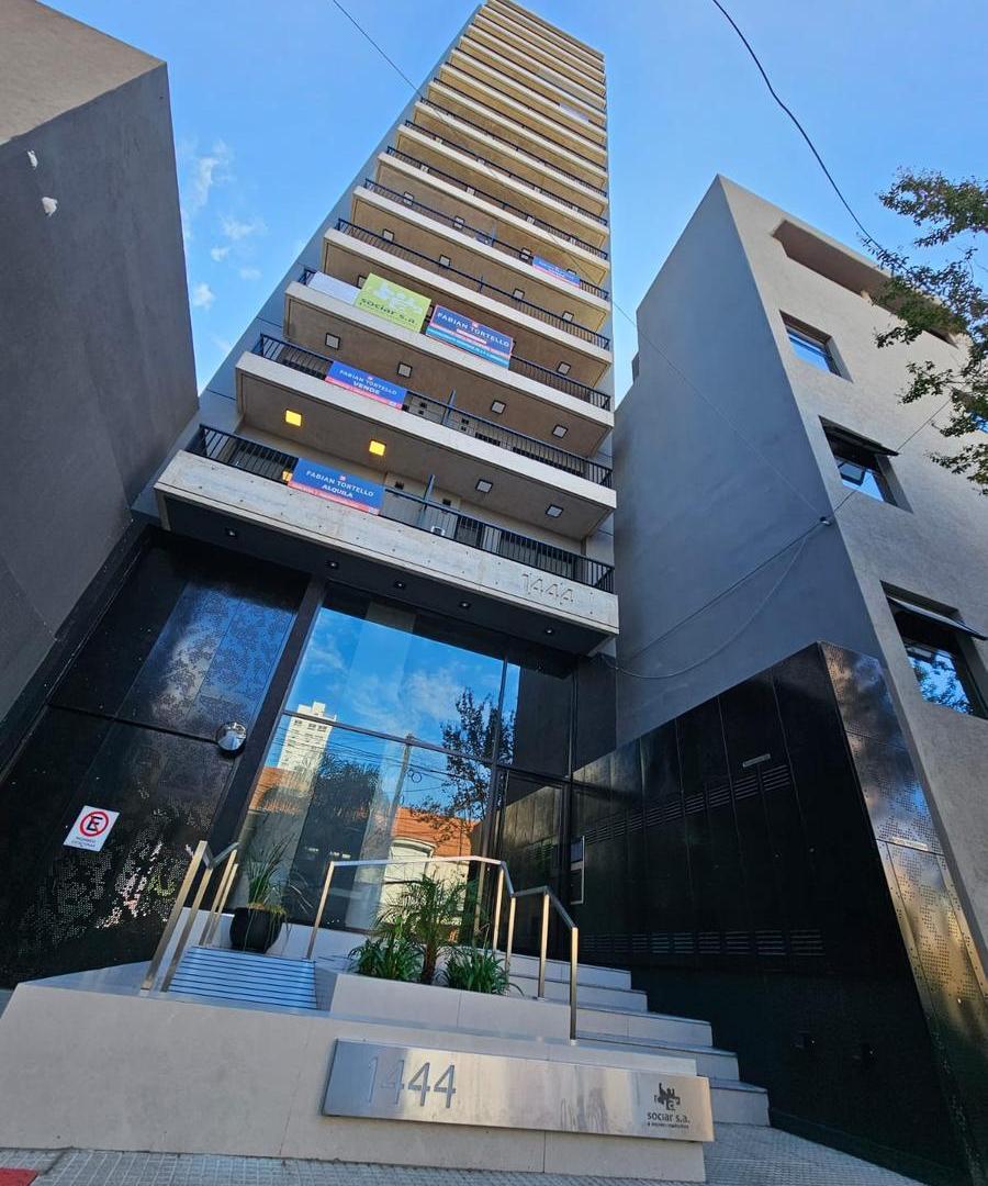 Departamento 2 AMB  Banfield Este