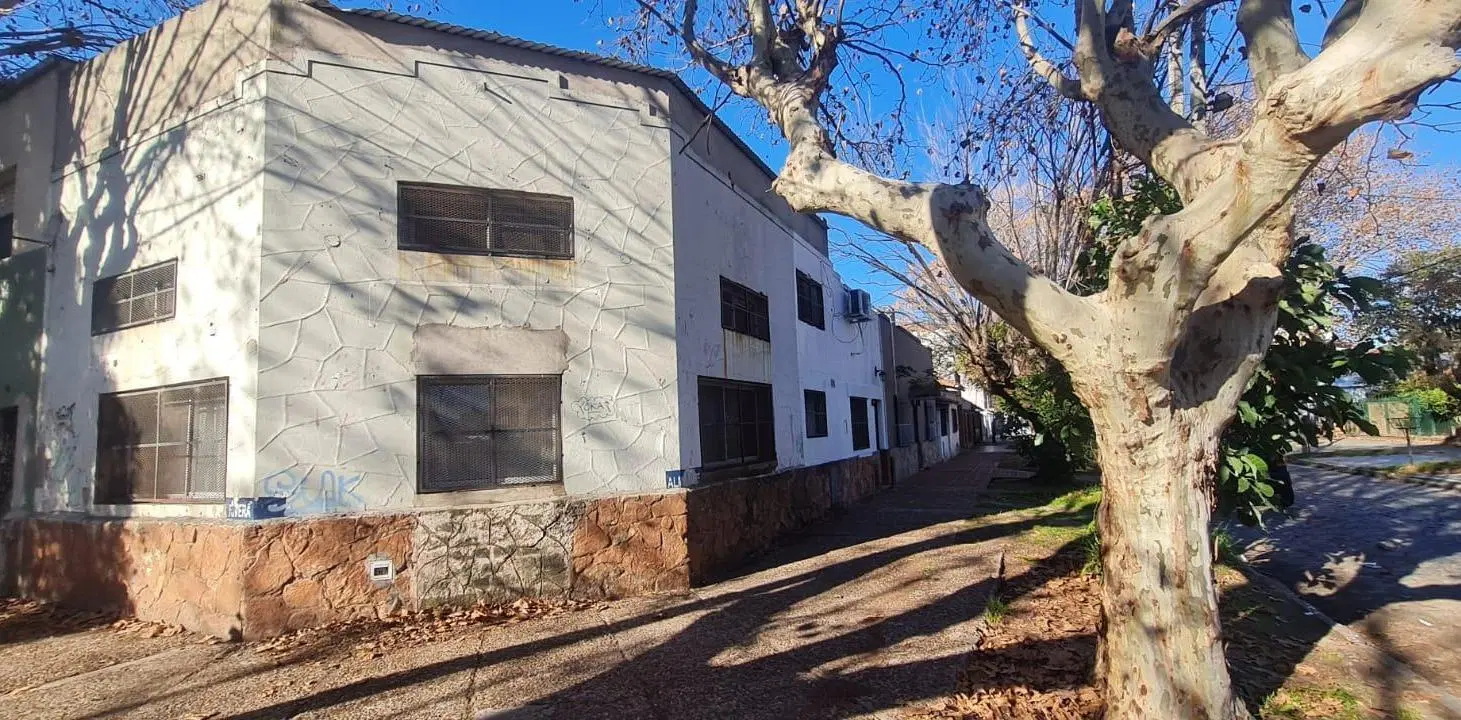 Almafuerte 399 Lomas de Zamora Oeste 1