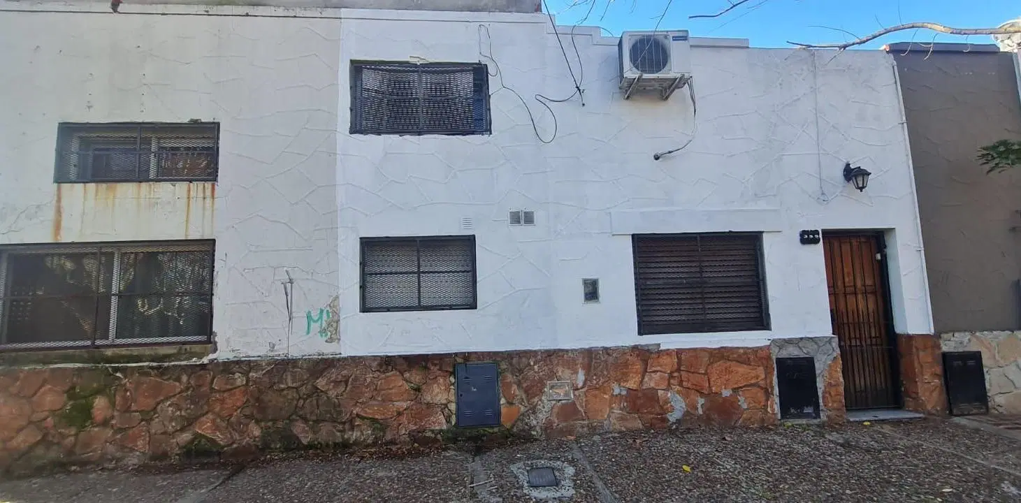 Almafuerte 399 Lomas de Zamora Oeste 5