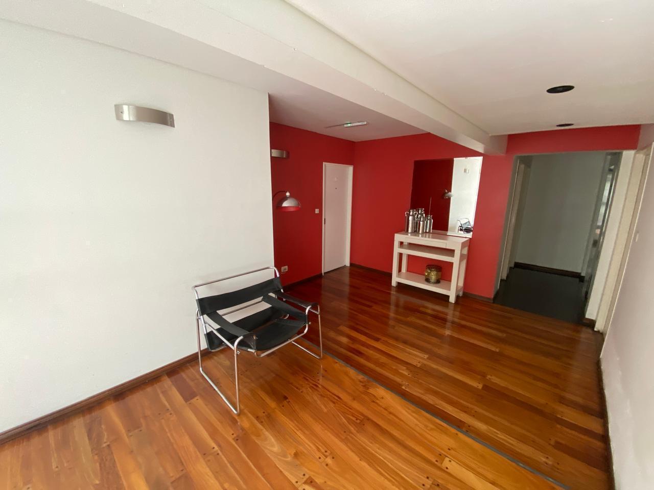 Foto de Excelente departamento con patio y jardin de invierno, imagen 2