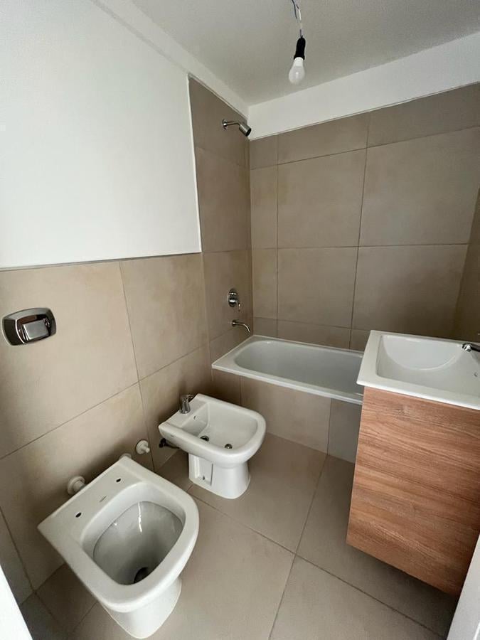 Foto de Departamento 2 ambientes con cochera en Lomas de Zamora, imagen 5