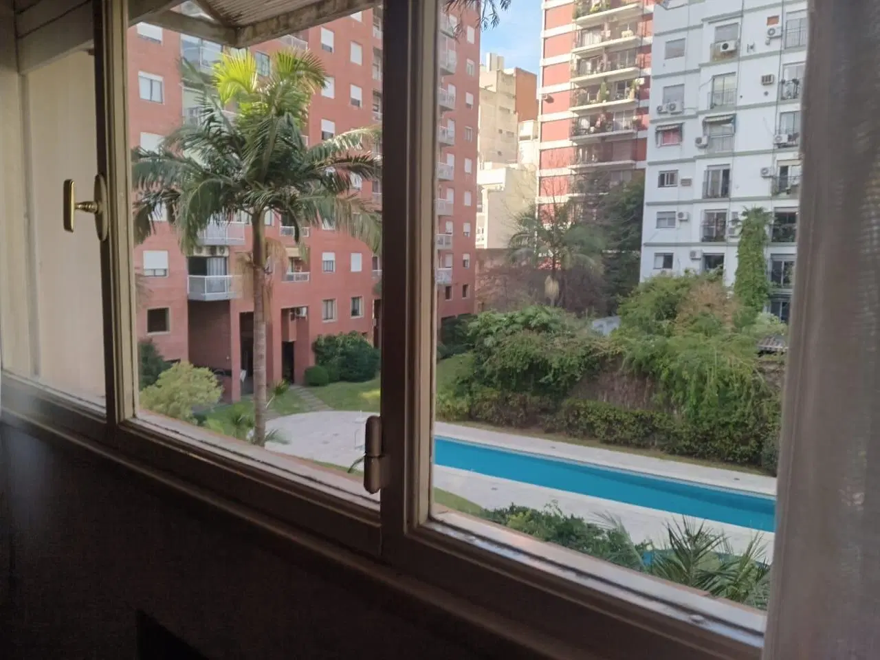 Muy buen departamento en Armenia y Charcas 4