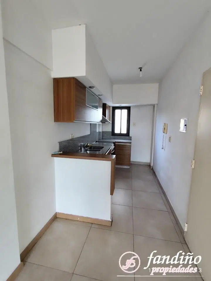 Departamento - Banfield Este 2