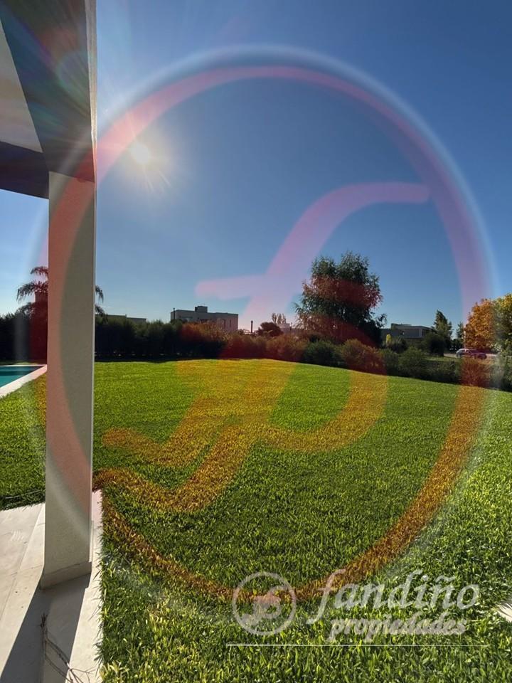 Foto de Casa en CLUB DE CAMPO SANTA RITA, imagen 2