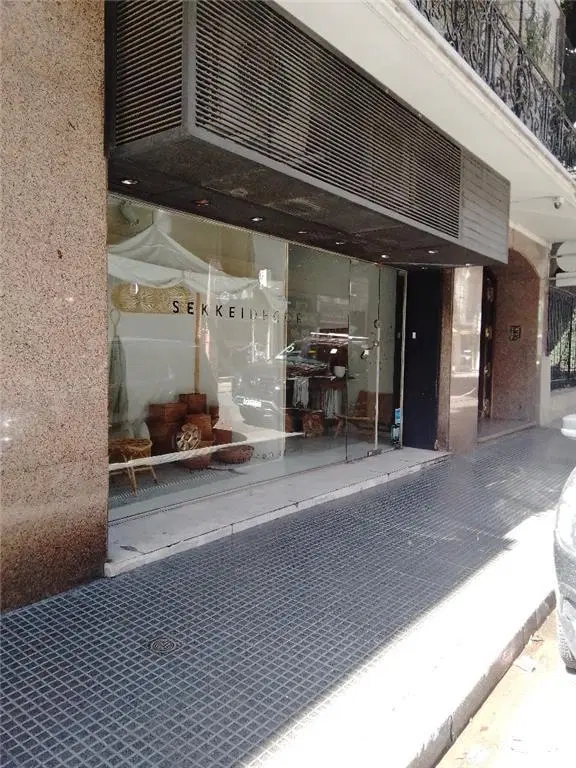LOCALES - A LA CALLE - RECOLETA, CAPITAL FEDERAL 2