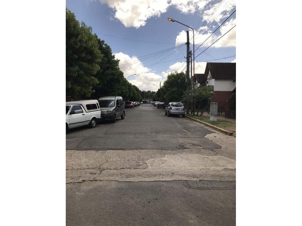Duplex en Venta en El Barrio "Los Robles" 2