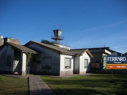 Chalet en Venta s/ 2 lotes