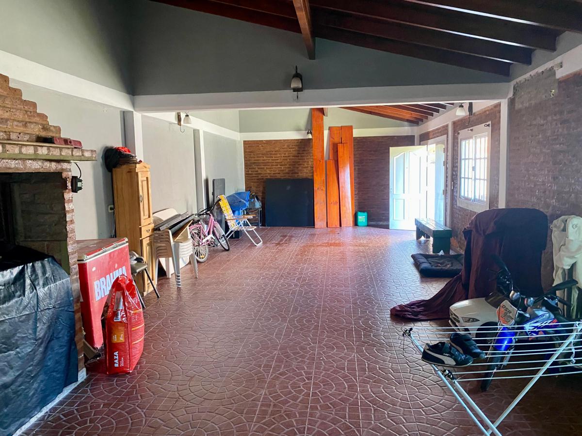 Foto de CHALET DE DOS PLANTAS EN ALQUILER, imagen 2