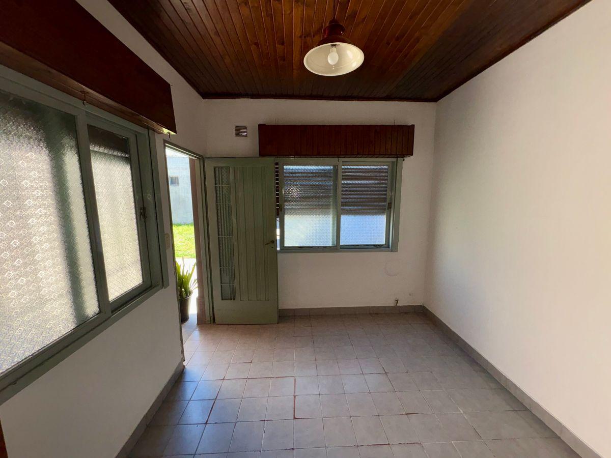 Foto de Casa c/ 2 dptos. al frente en VENTA, imagen 5