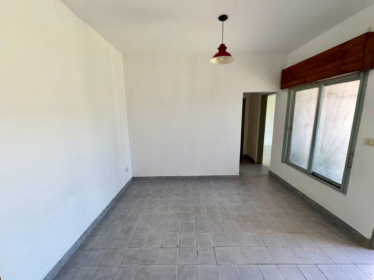 Foto de Casa c/ 2 dptos. al frente en VENTA, imagen 4