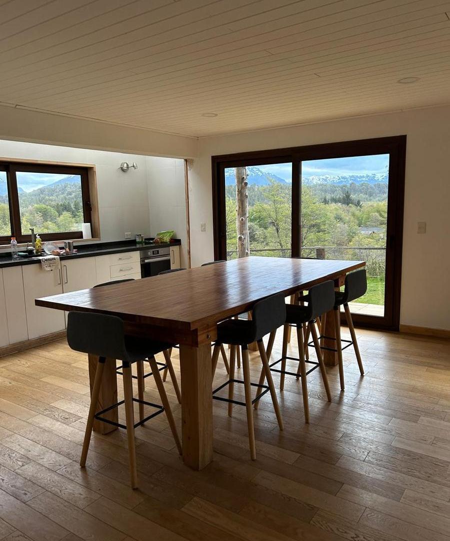 Foto de Casa en venta con 2 dormitorios vista al Cerro en Villa La Angostura, imagen 4