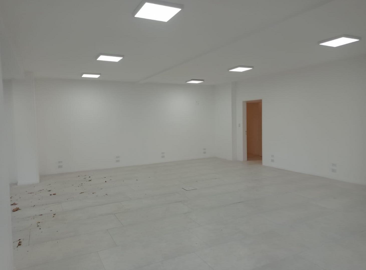 Foto de Oficina de 165 m2 propios cubiertos con espacios comunes excepcionales, imagen 5