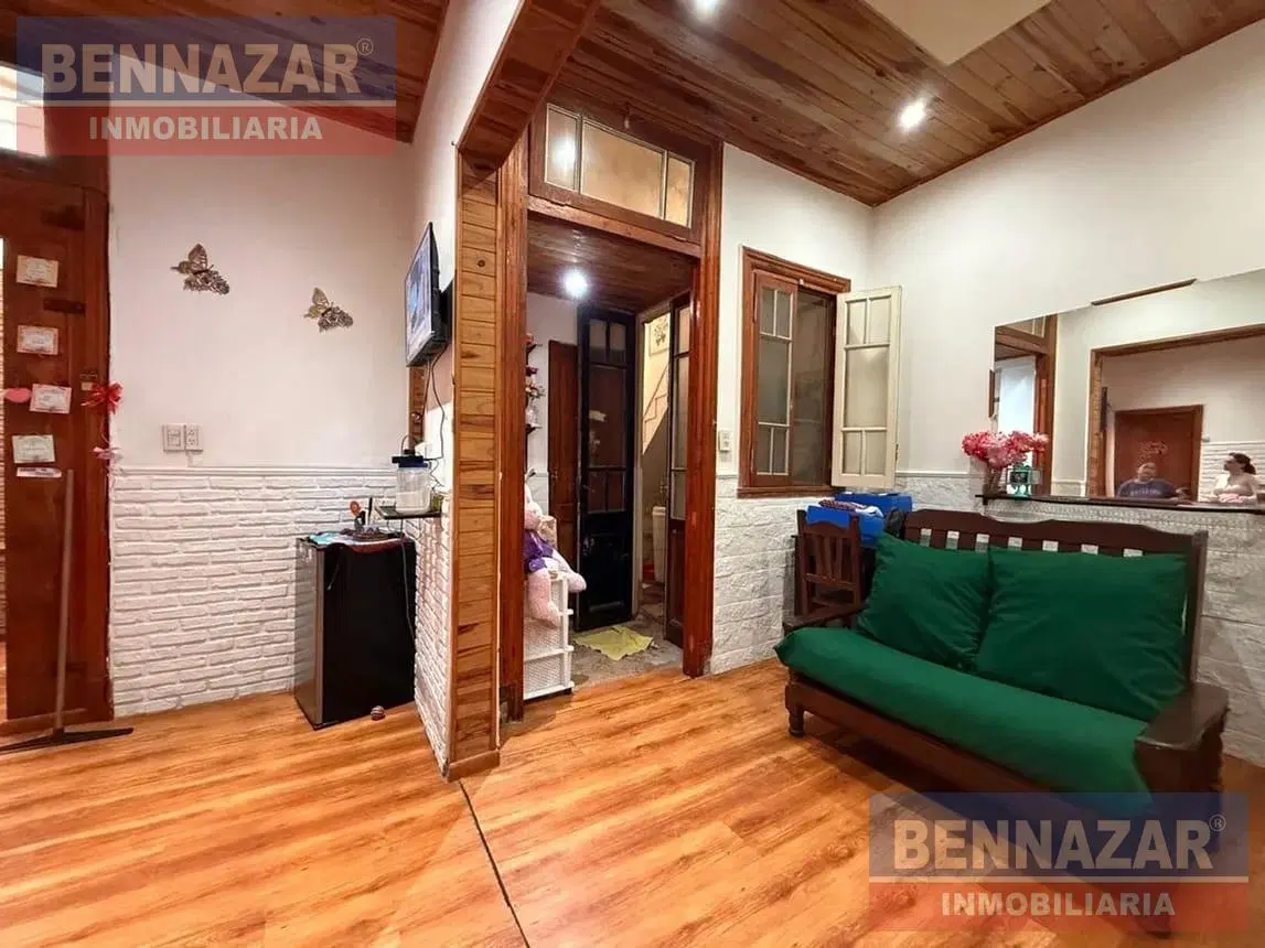 Casa en venta 3 habitaciones 2 baños terraza 8