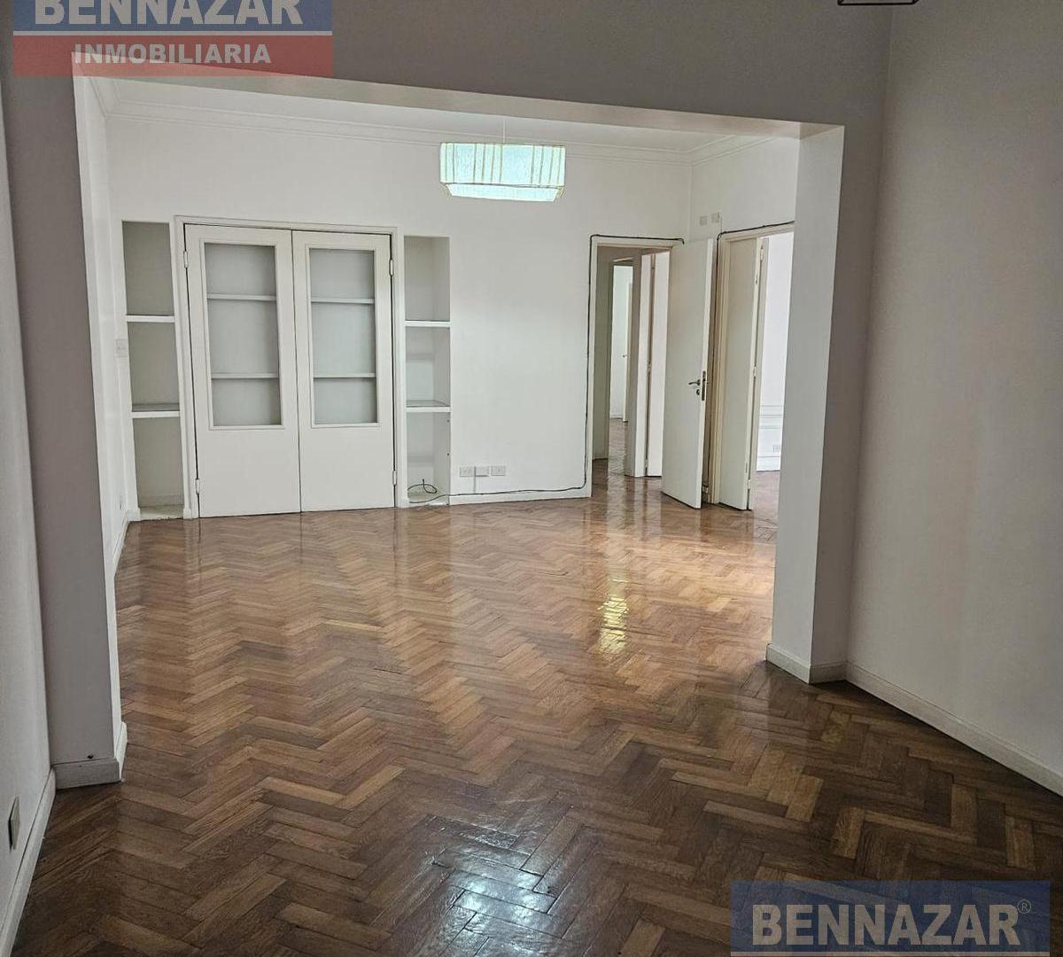 Foto de Departamento 2 ambientes edificio clasicio en venta en RECOLETA, imagen 2