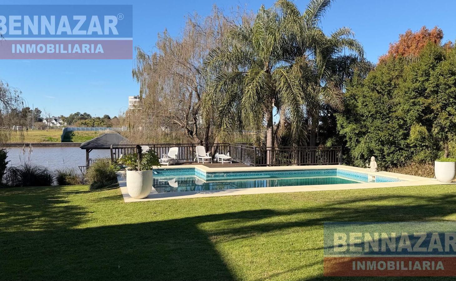 Foto de CASA AL RIO EN VENTA EN BARRIO LAS CALETAS NORDELTA, imagen 2