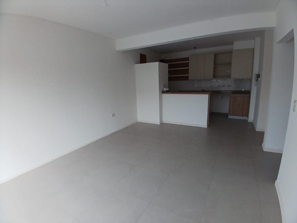 Foto de DEPARTAMENTO 2 AMBIENTES - CABALLITO, CAPITAL FEDERAL, imagen 3