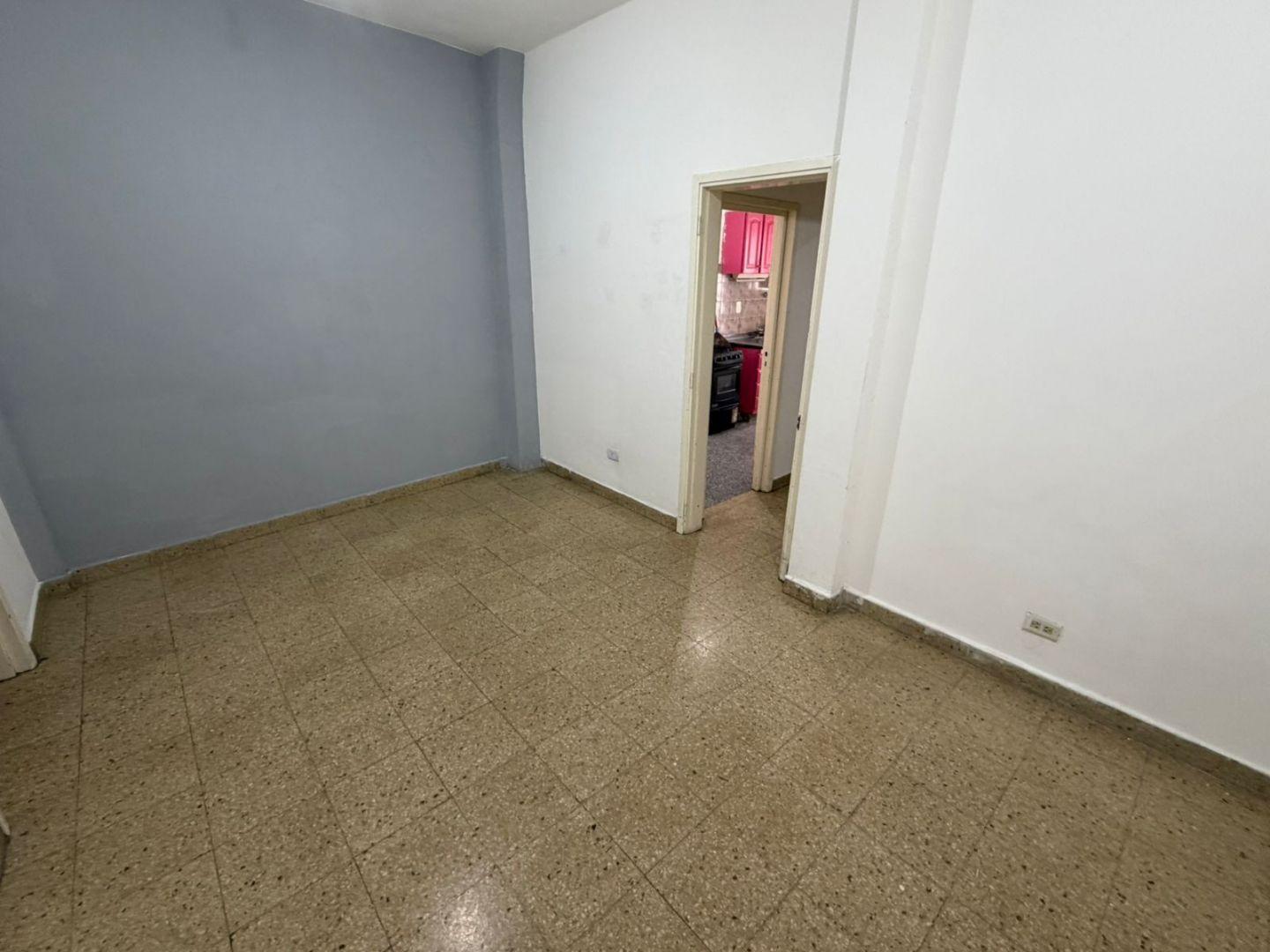 Foto de 3 ambientes con patio y parrilla! Inmejorable ubicación!!, imagen 5