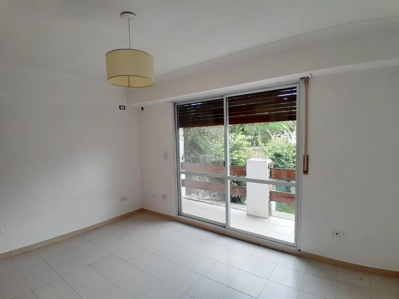 Casa 4 ambientes 2 dormitorios. | Necochea al 1400 5