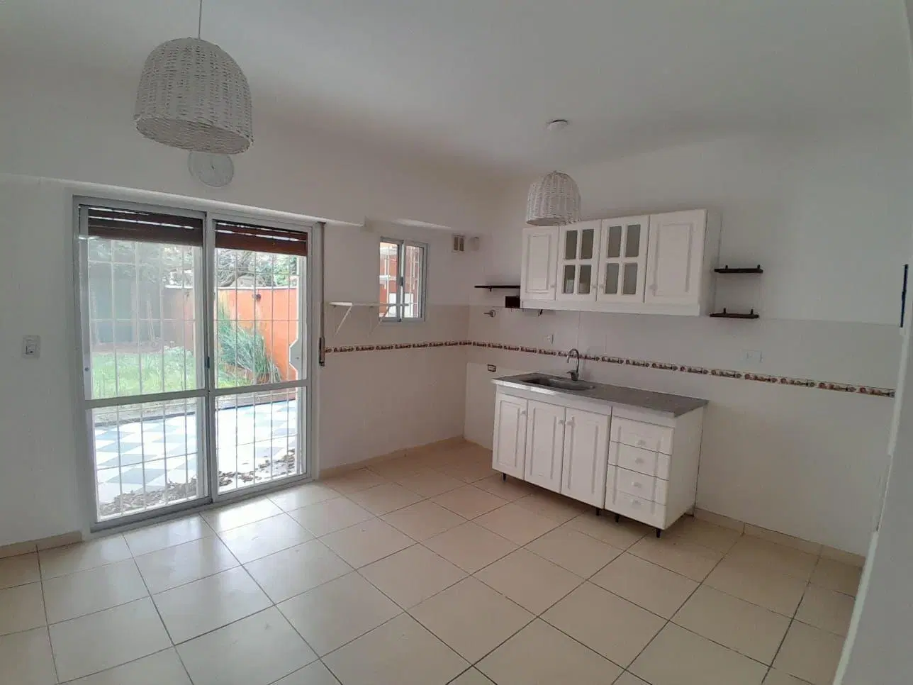 Casa 4 ambientes 2 dormitorios. | Necochea al 1400 5