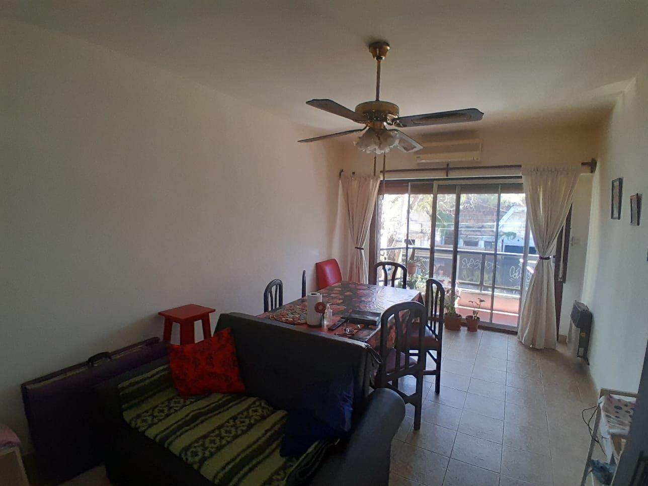 Foto de AMPLIO 2 AMBIENTES A LA VENTA, imagen 2