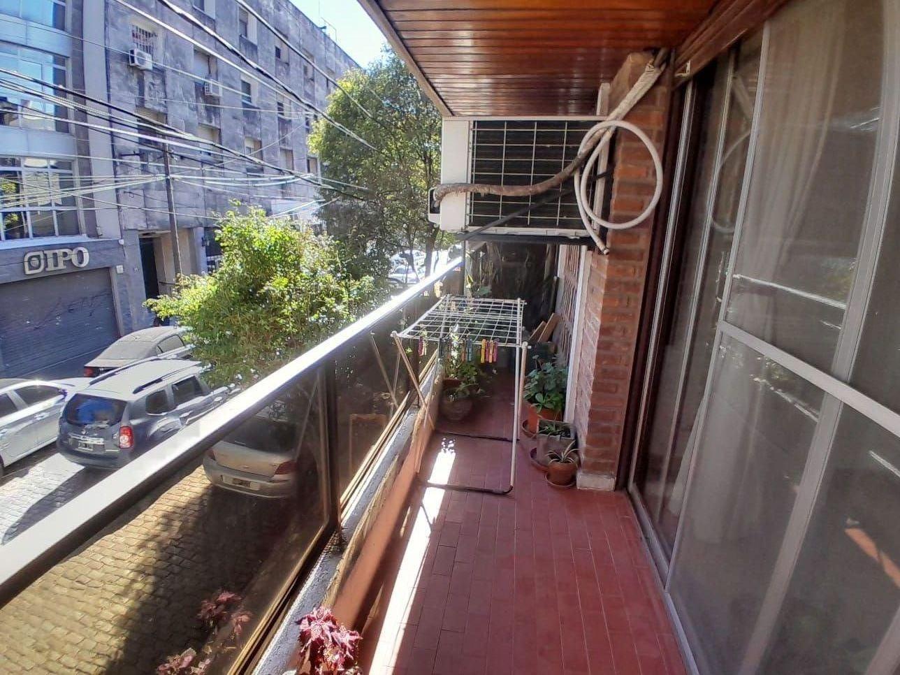 Foto de AMPLIO 2 AMBIENTES A LA VENTA, imagen 5