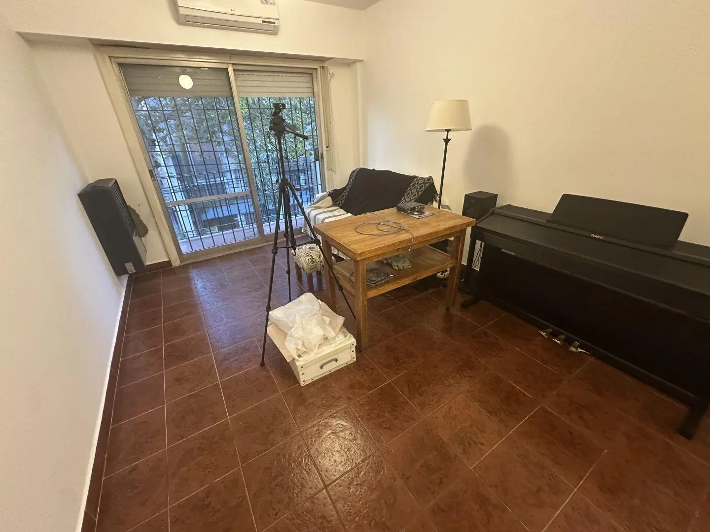 2 AMBIENTES AMPLIO CENTRICO 4