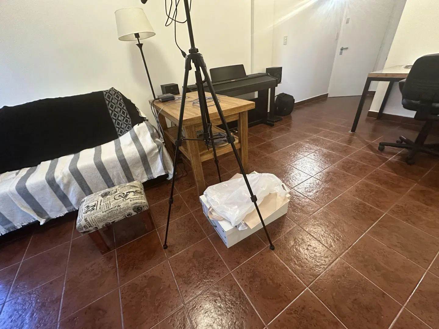 2 AMBIENTES AMPLIO CENTRICO 1