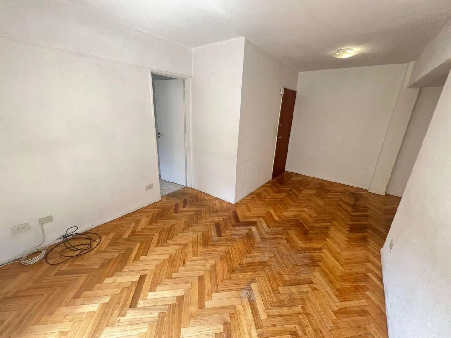 2 AMBIENTES SAN ISIDRO CENTRO 1