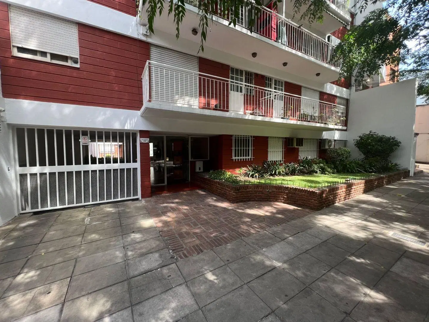 2 AMBIENTES SAN ISIDRO CENTRO 1