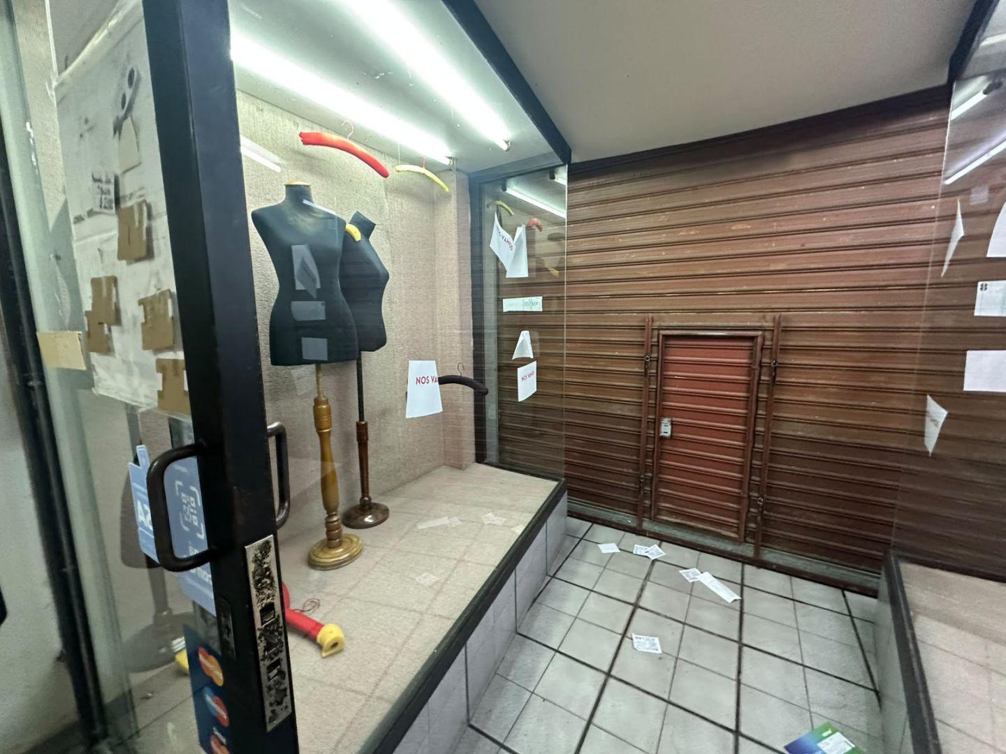 Foto de Alquiler de Local Comercial - San Isidro, imagen 2