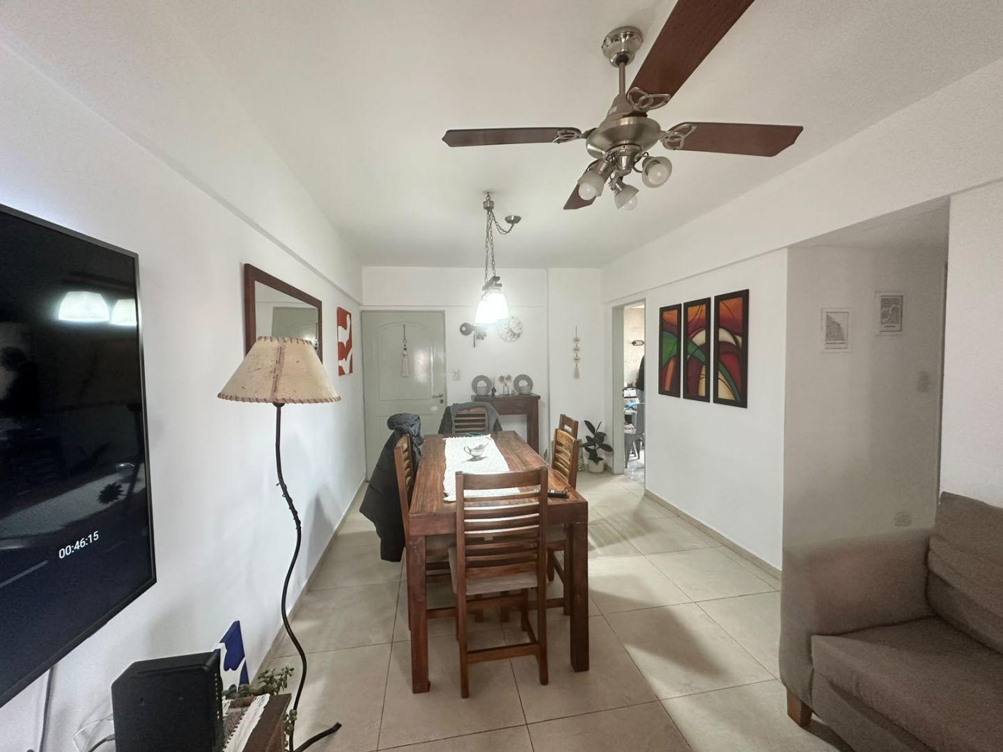 Foto de DEPARTAMENTO 4 AMBIENTES CON COCHERA, imagen 3