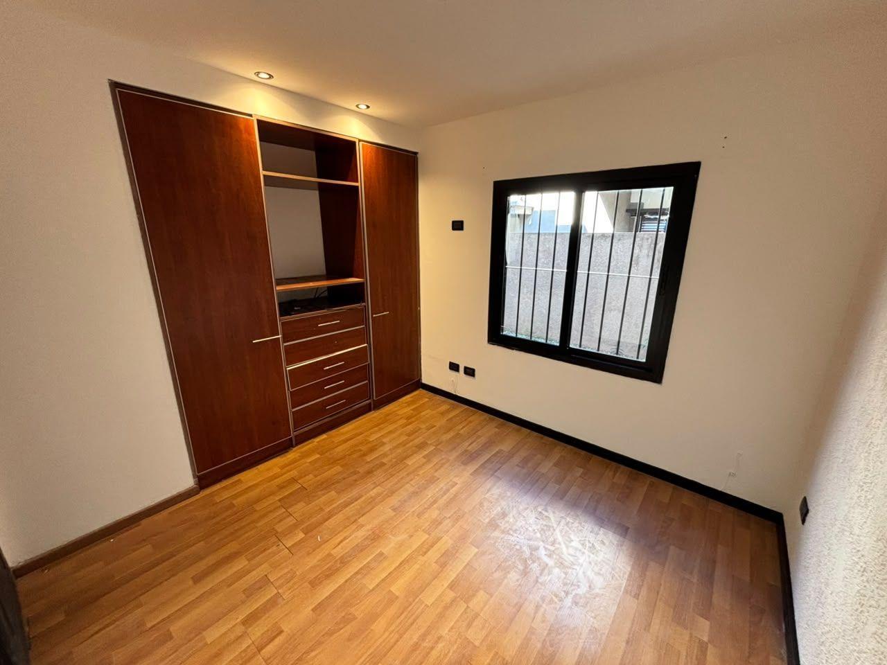 Foto de Departamento 2 ambientes con patio propio y cochera - Planta Baja, imagen 5