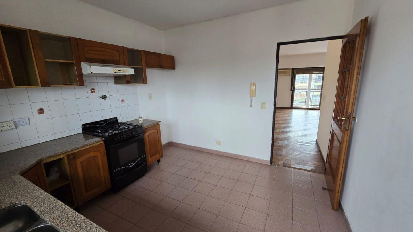 Foto de DEPARTAMENTO 4 AMBIENTES EN ALQUILER, imagen 1
