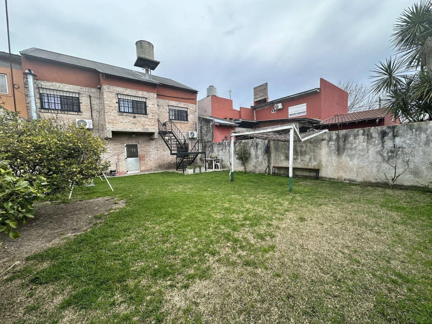 Foto de Hermosa Casa 4 ambientes Apta Crédito, imagen 3