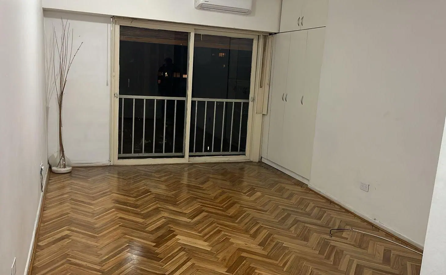 Departamento, Olivos 1