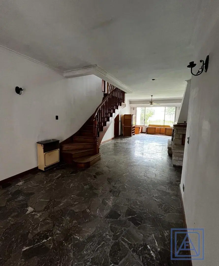 Bajo de Precio!! Casa en Mart.-Santa Fe/Fleming 2