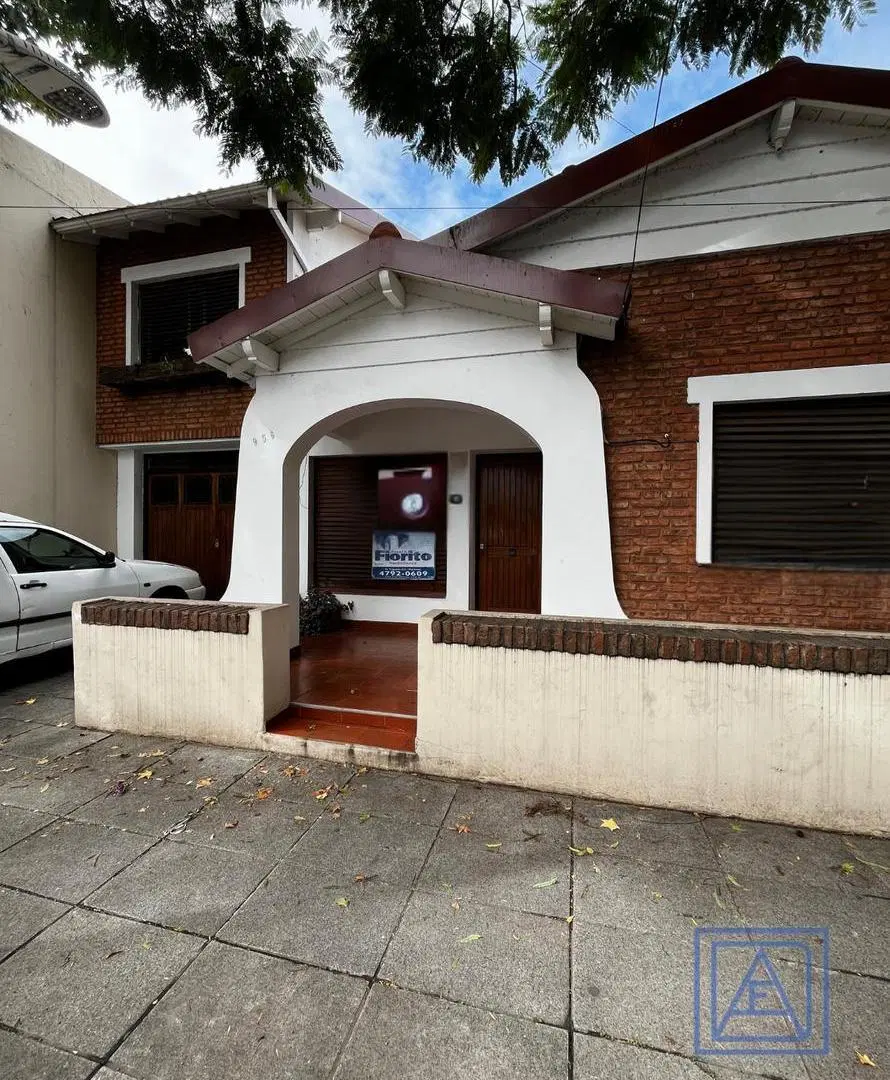 Bajo de Precio!! Casa en Mart.-Santa Fe/Fleming 8