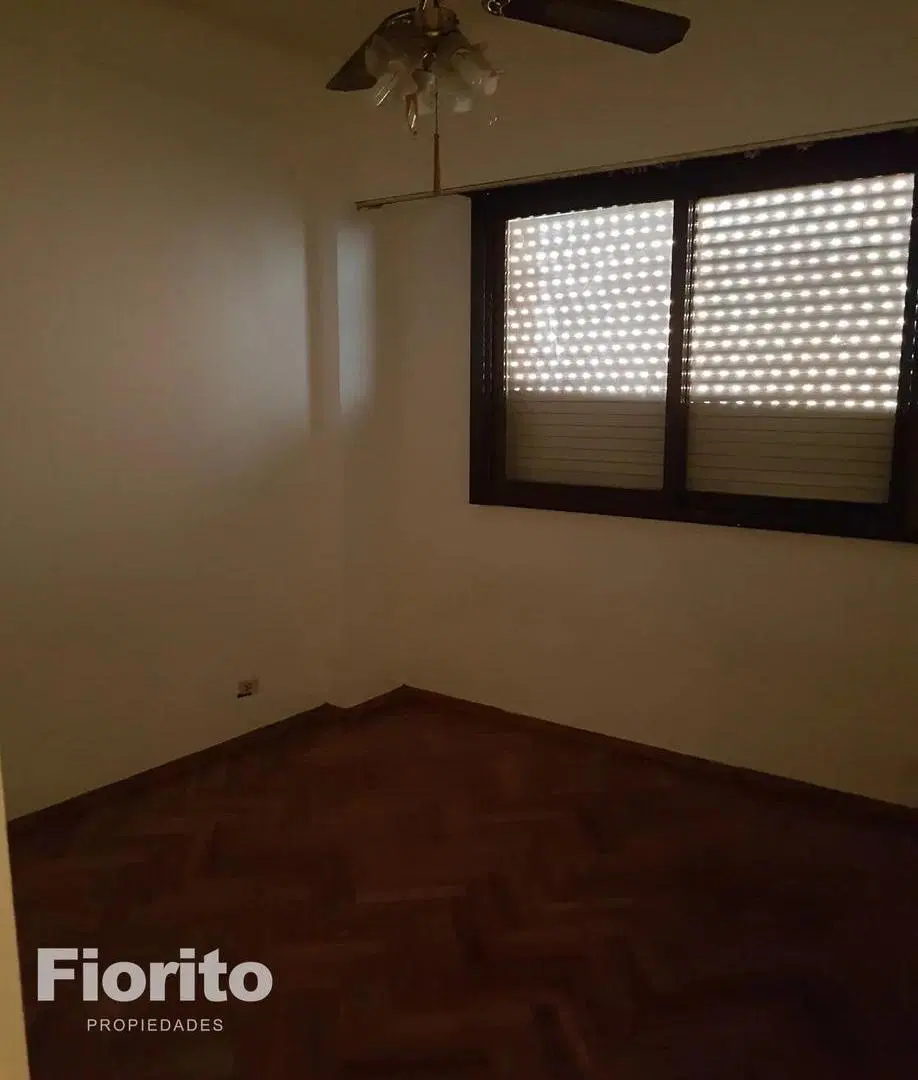Departamento en Flores 8