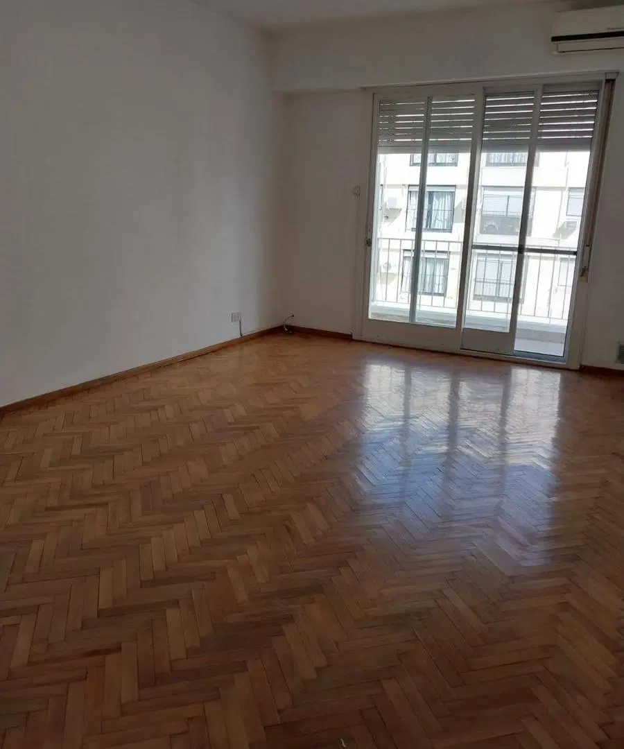 Departamento en CALLE ALBERDI, OLIVOS 1